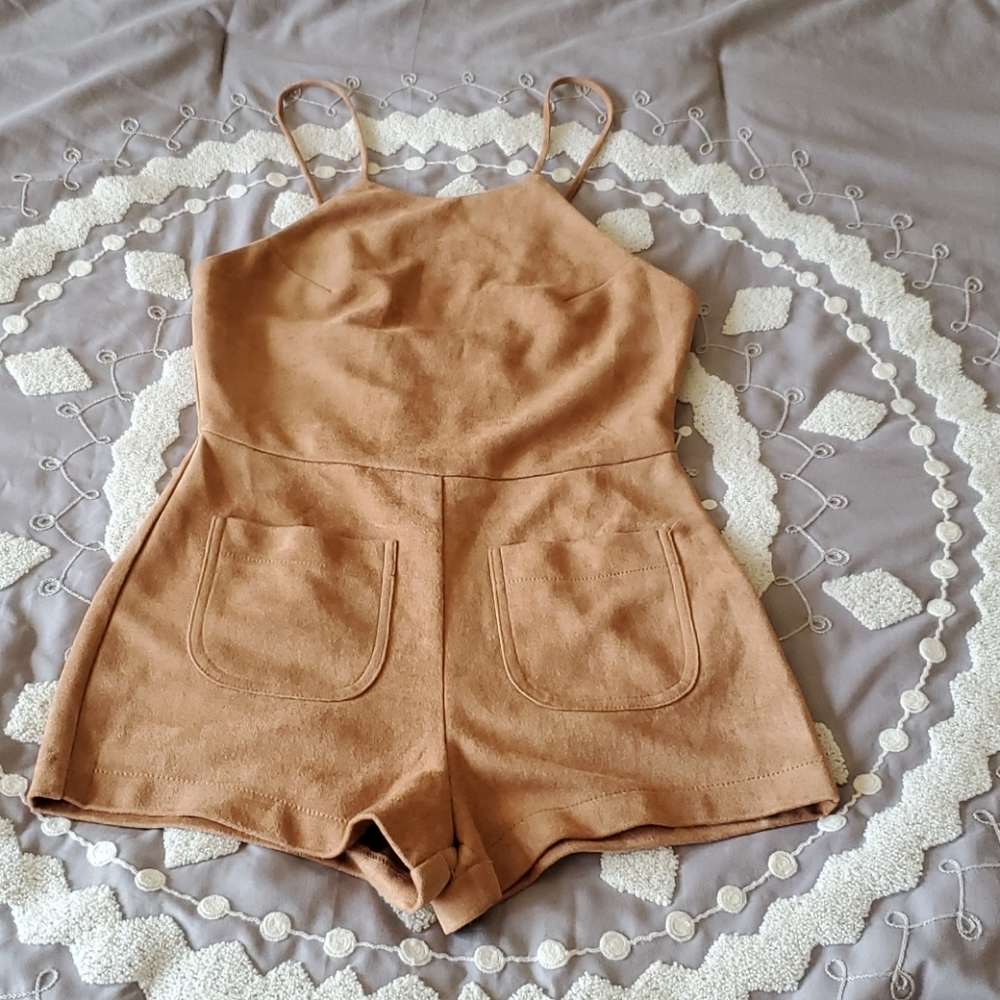 NWT Gab & Kate Tan Romper